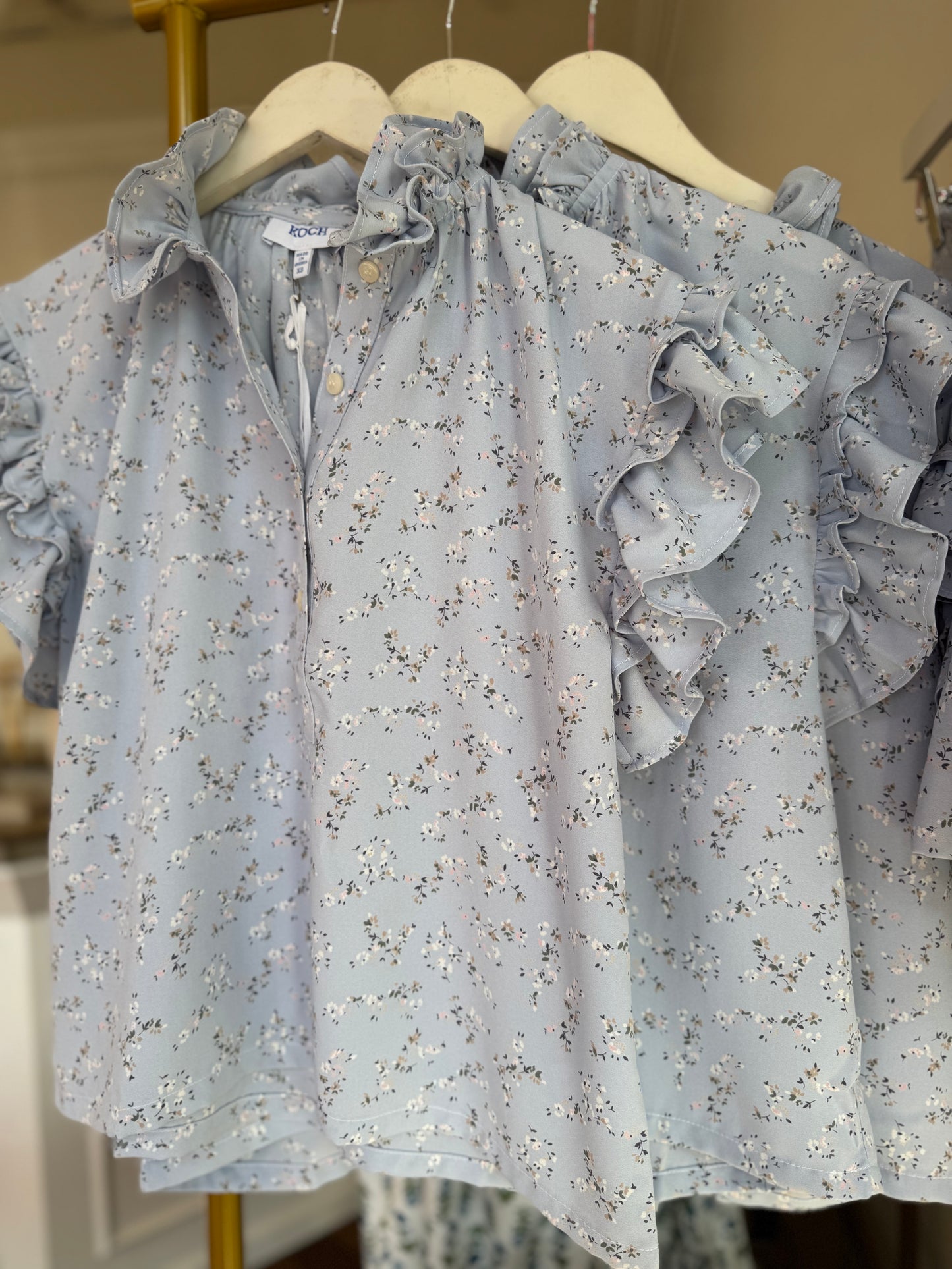 Koch Pixie Top in Baby Blue Winter Camellia