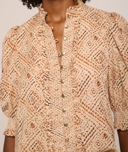 Love The Label Zinny Top in Wuthering Winds Print