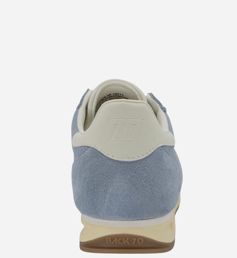 Back 70 Runner Sneaker in Sky