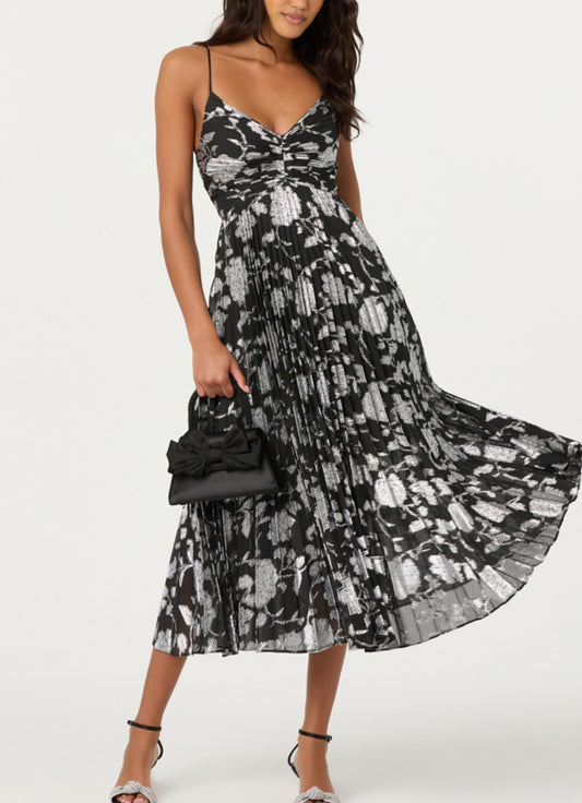 ASTR Saoirse Dress in Black Silver