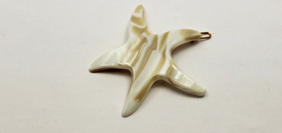 Medusa’s Heirlooms Starfish Clip in Ivory