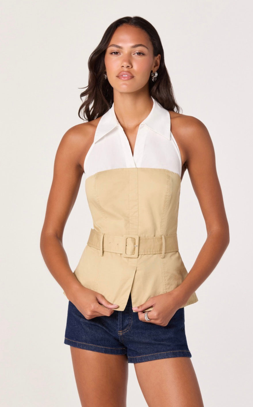 ASTR Aleda Top in Khaki