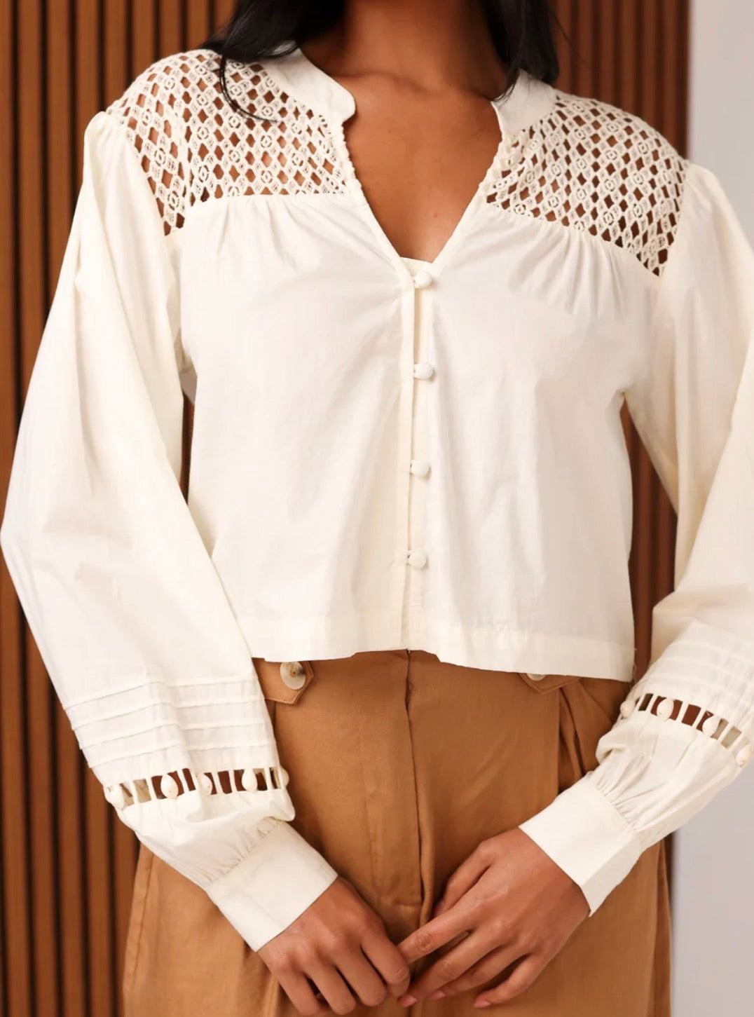 Shore Maren Longsleeve Blouse in Vanilla Shell