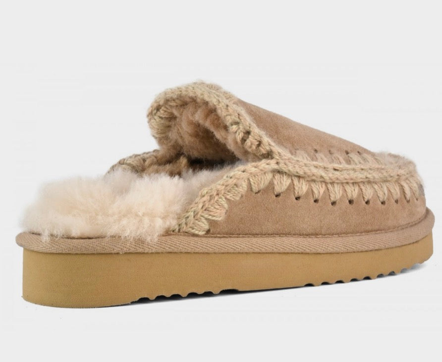 Mou Eskimo Slipper in Camel