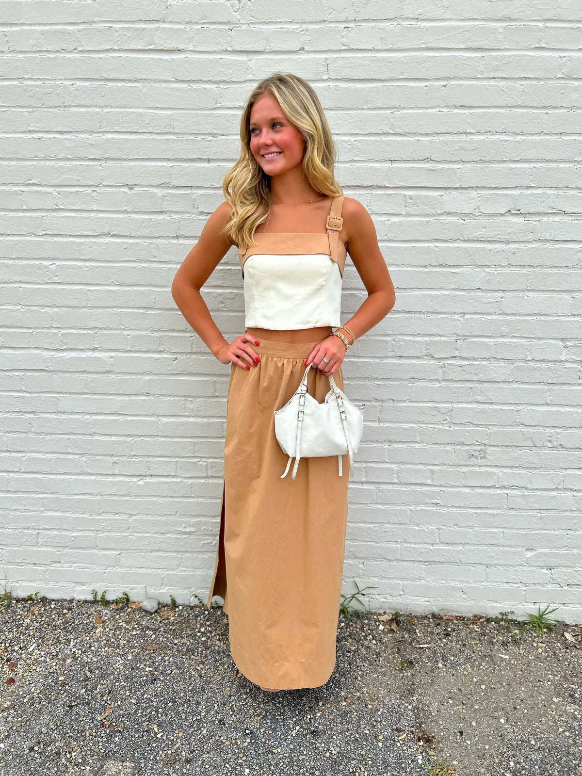 Dress To Off-White Bicolor Bucked Linen Blouse