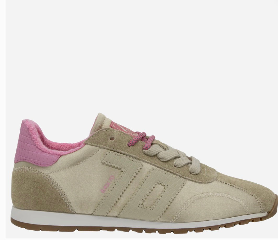 Back 70 Asian Sneaker in Beige