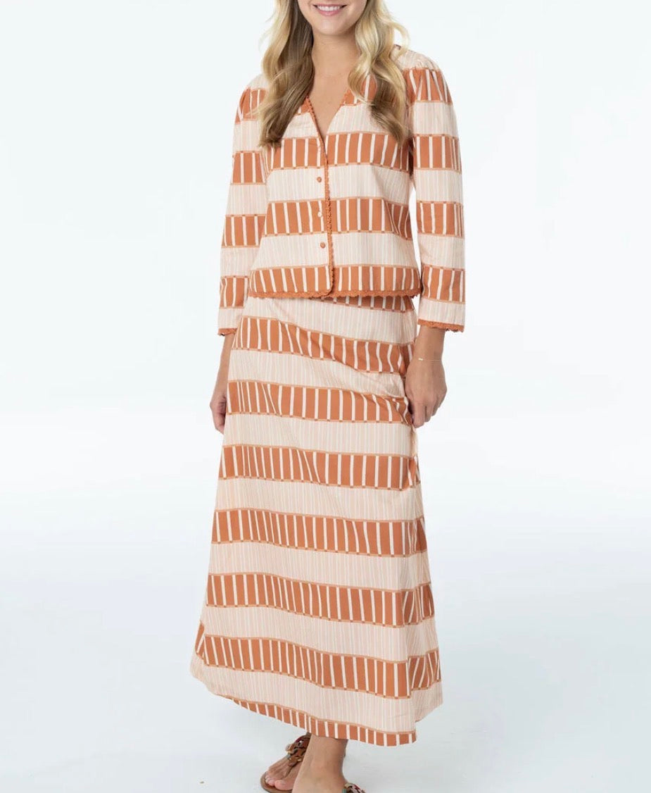 Briton Court Tiffany Skirt in Tan