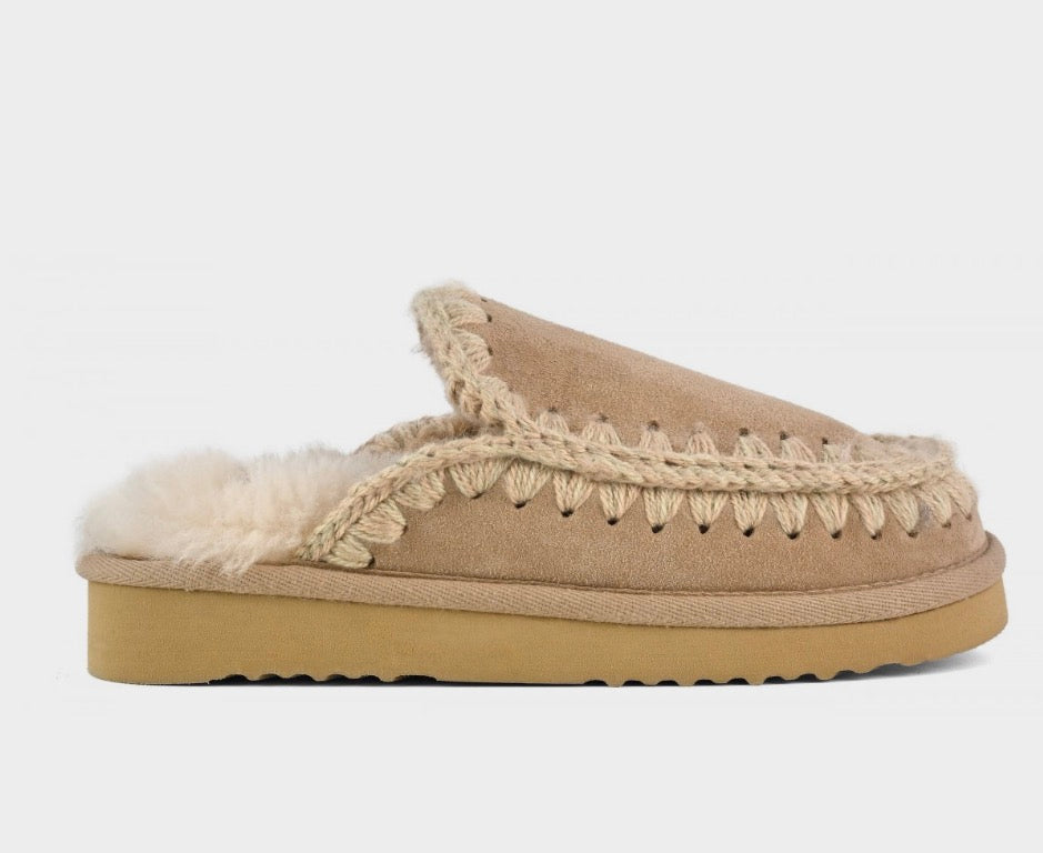 Mou Eskimo Slipper in Camel