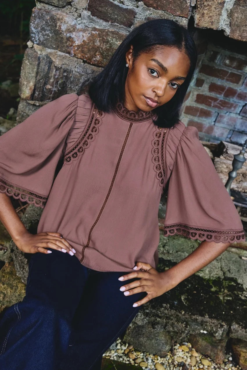 Love The Label Fiona Short Sleeve Top in Partridge