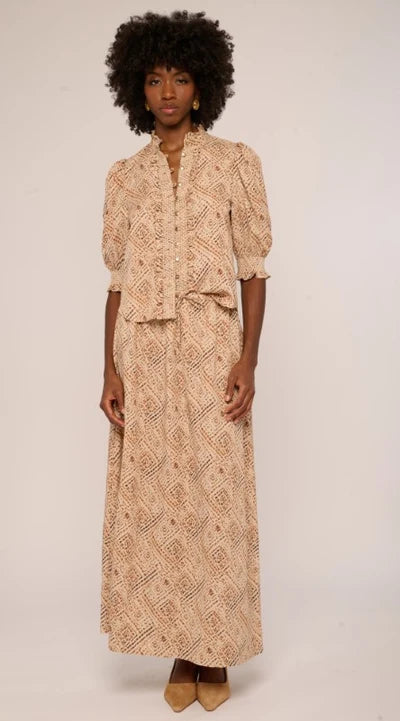 Love The Label Zinny Top in Wuthering Winds Print