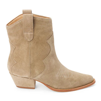 Matisse Arlo Ankle Boot in Taupe Suede