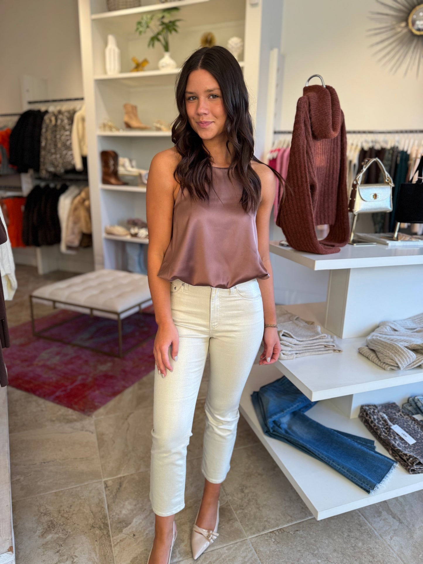Deluc Leonard Top in Taupe