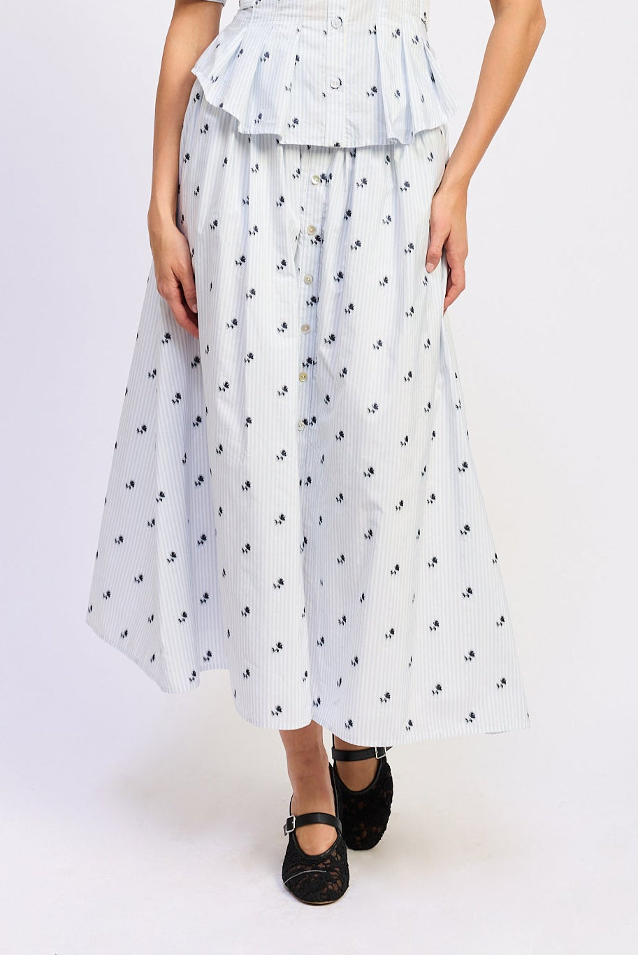 En Saison Veronica Maxi Skirt in White Blue Navy