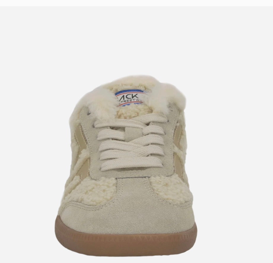 Back 70 Easter FL Sneaker in Butter Gold
