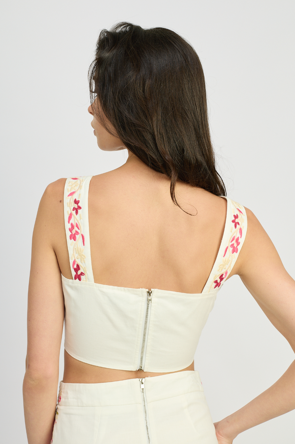 Jacquie The Label Nico Embroidered Set