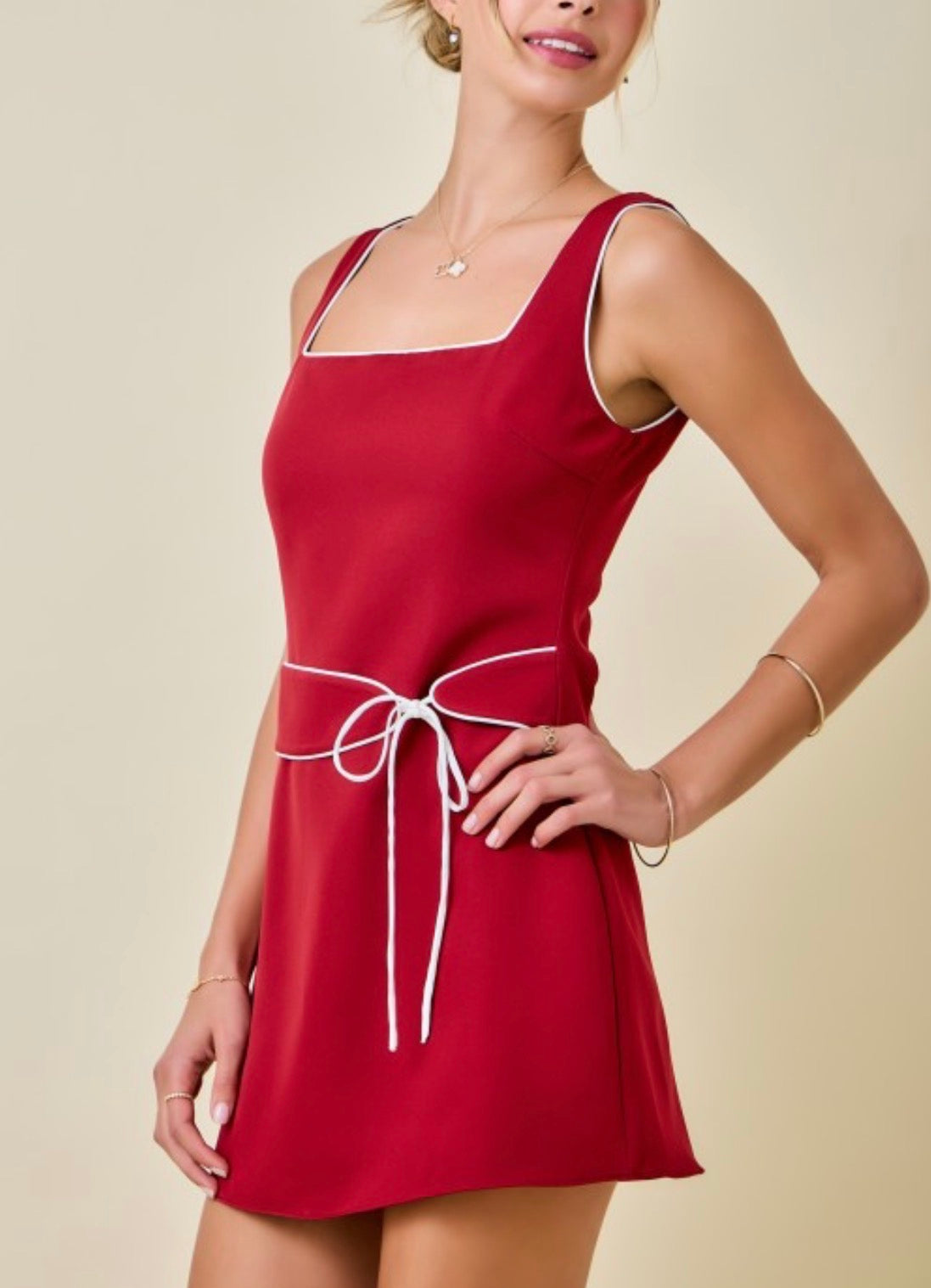 Avah Contrast Piping Belted Mini Dress in Crimson / White