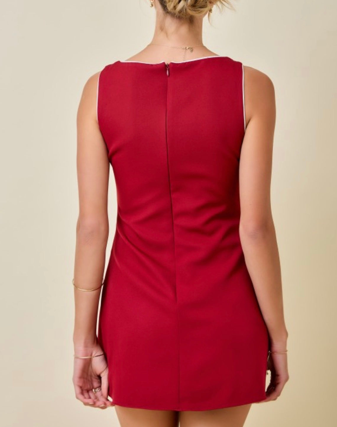 Avah Contrast Piping Belted Mini Dress in Crimson / White