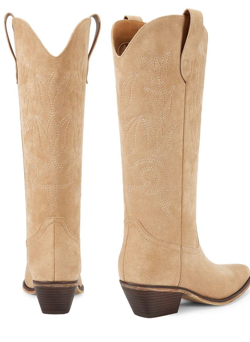 Marfa Emmylou Boot in Apricot