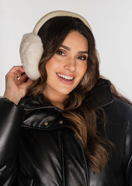 Chloe Velvet Earmuff in Cream