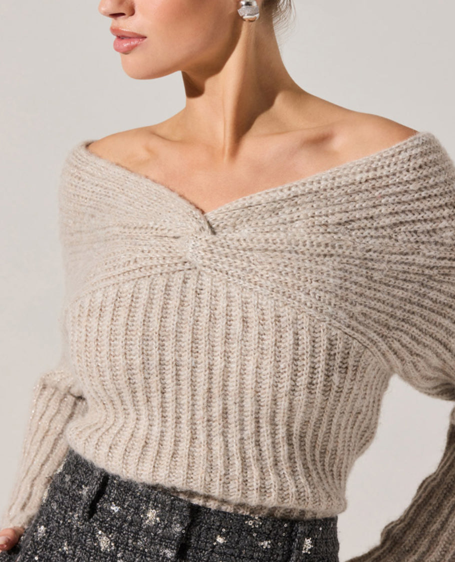 ASTR Franisbel Sweater in Taupe Metallic