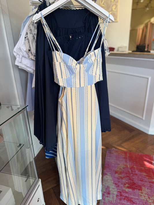 Dress To Relaxing Stripe Midi Dress