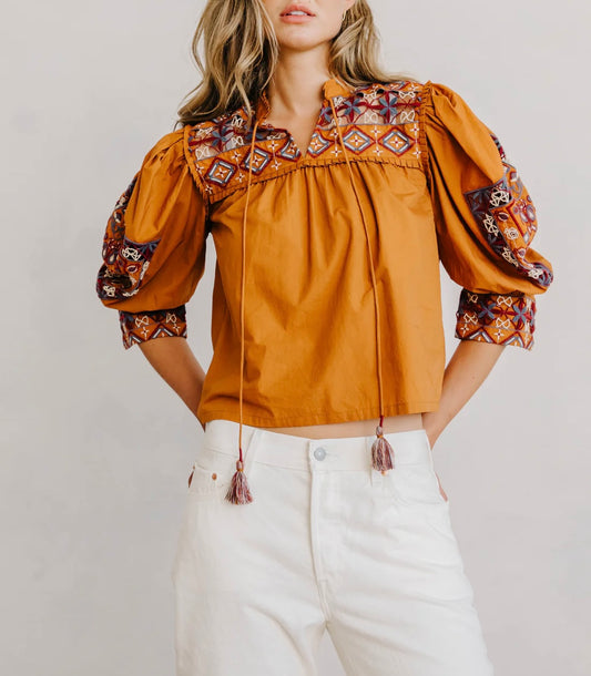 Love The Label Diella Top in Caramel