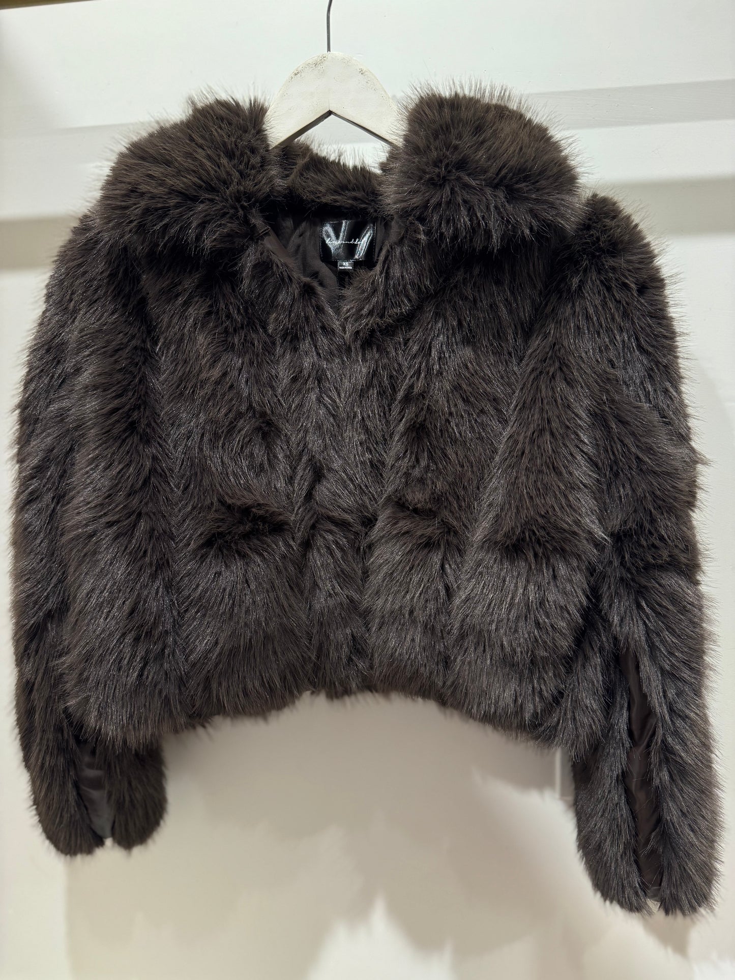 Line & Dot Dax Jacket in Dark Brown