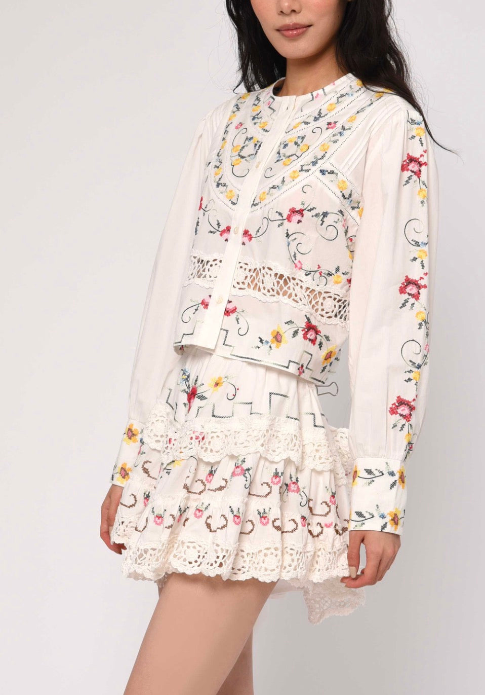Love The Label Hallie Top in Tea Rose Embroidery