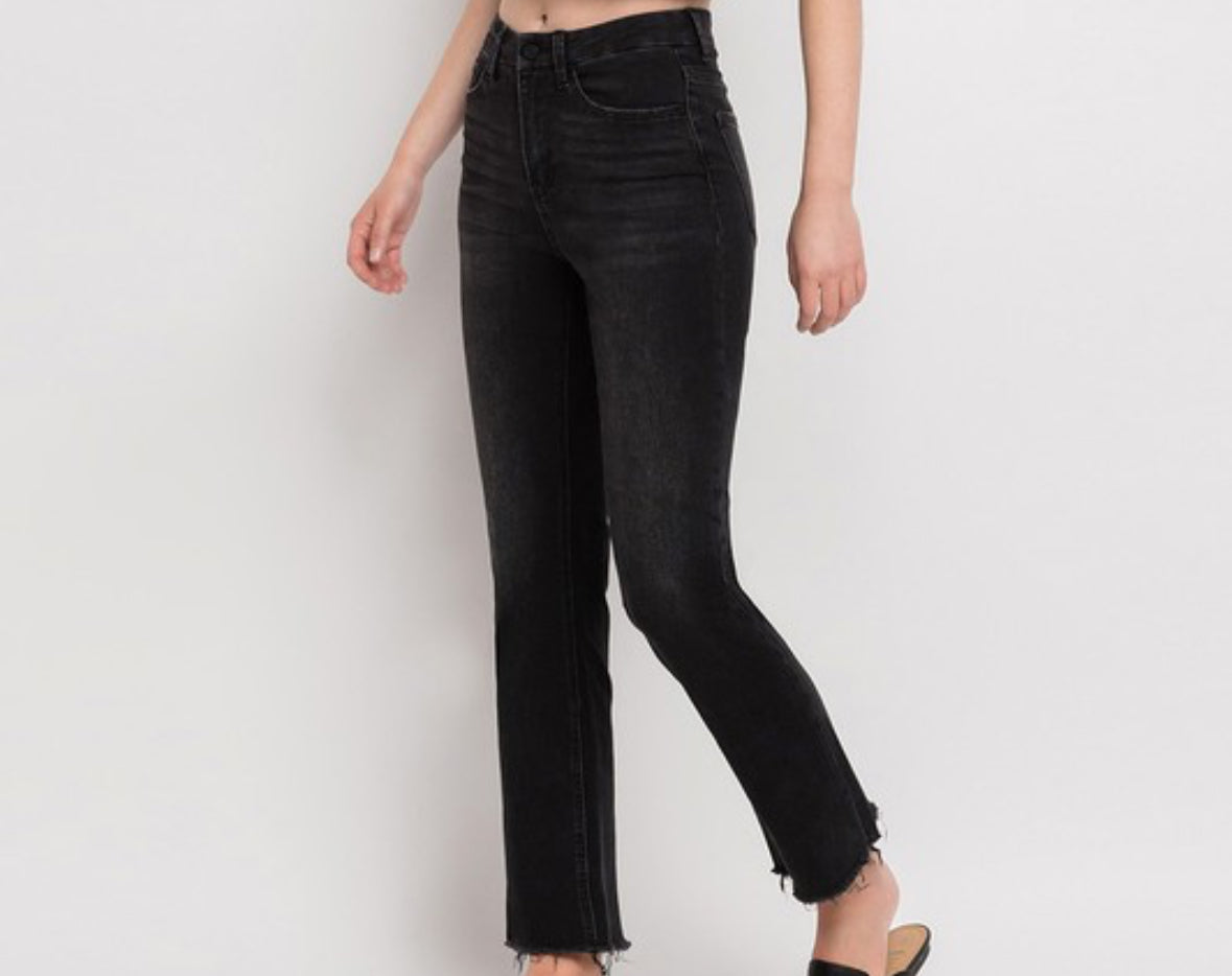 Vervet Bella Kick Flare Jeans in Favorite Wine