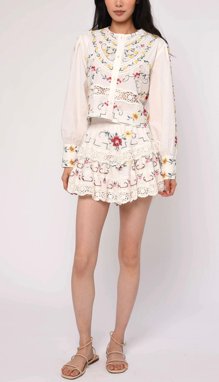 Love The Label Hallie Top in Tea Rose Embroidery