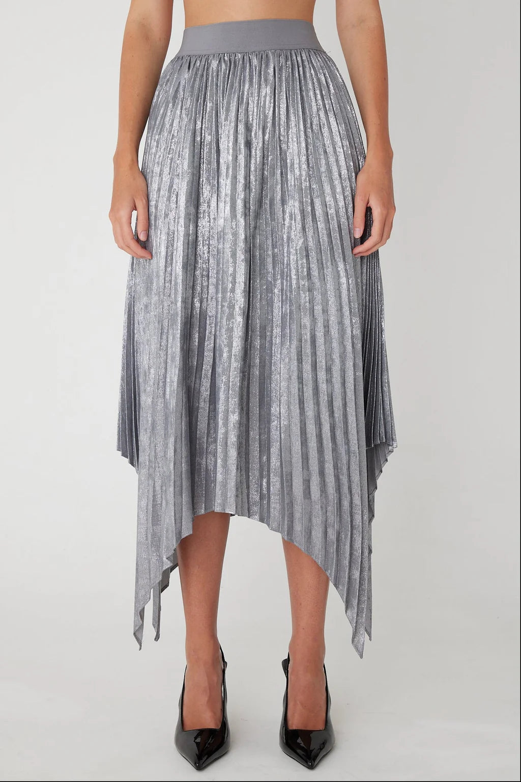JS71 Aster Skirt in Metallic Silver