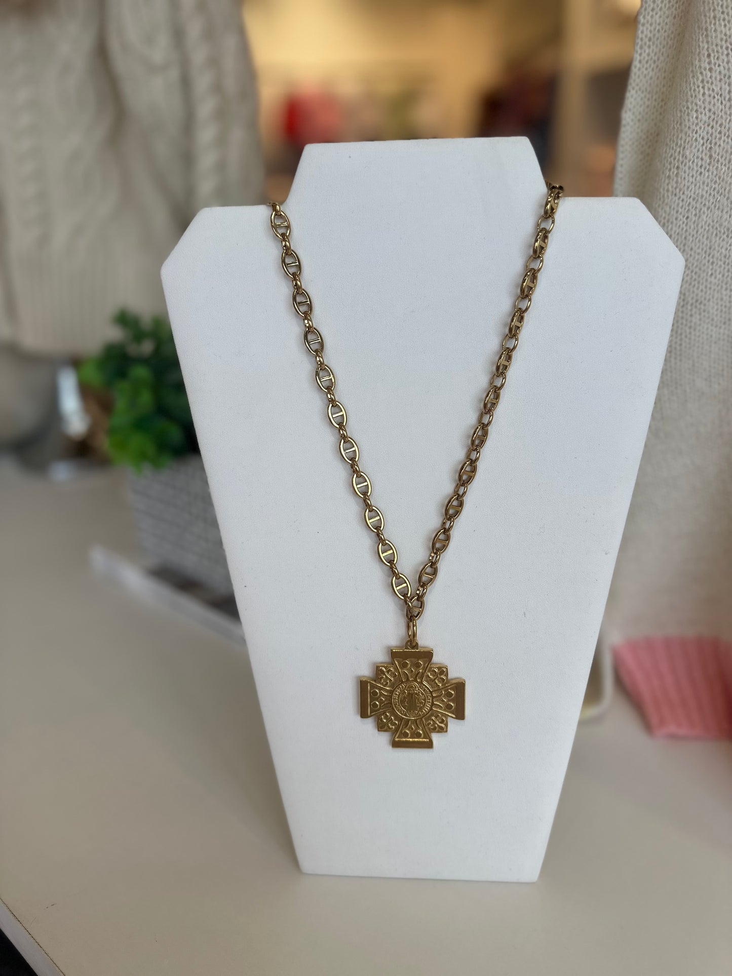 Gina Carmen Gold Pendant