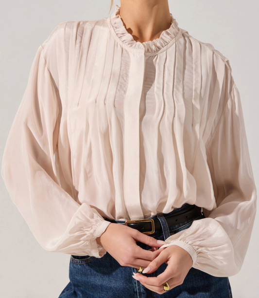 ASTR Ashton Top in Warm Champagne